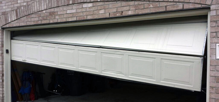 emergency door replacement Milton