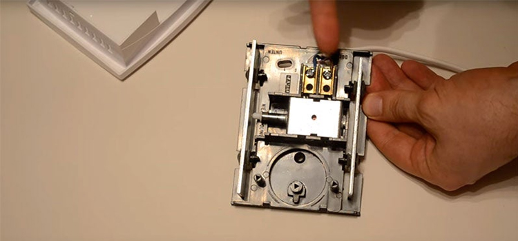 fix door bell in Milton
